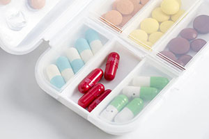 科學存放藥品，需要管好家庭小藥箱。